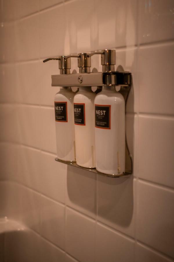 At The Helm Hotel Ilwaco 外观 照片
