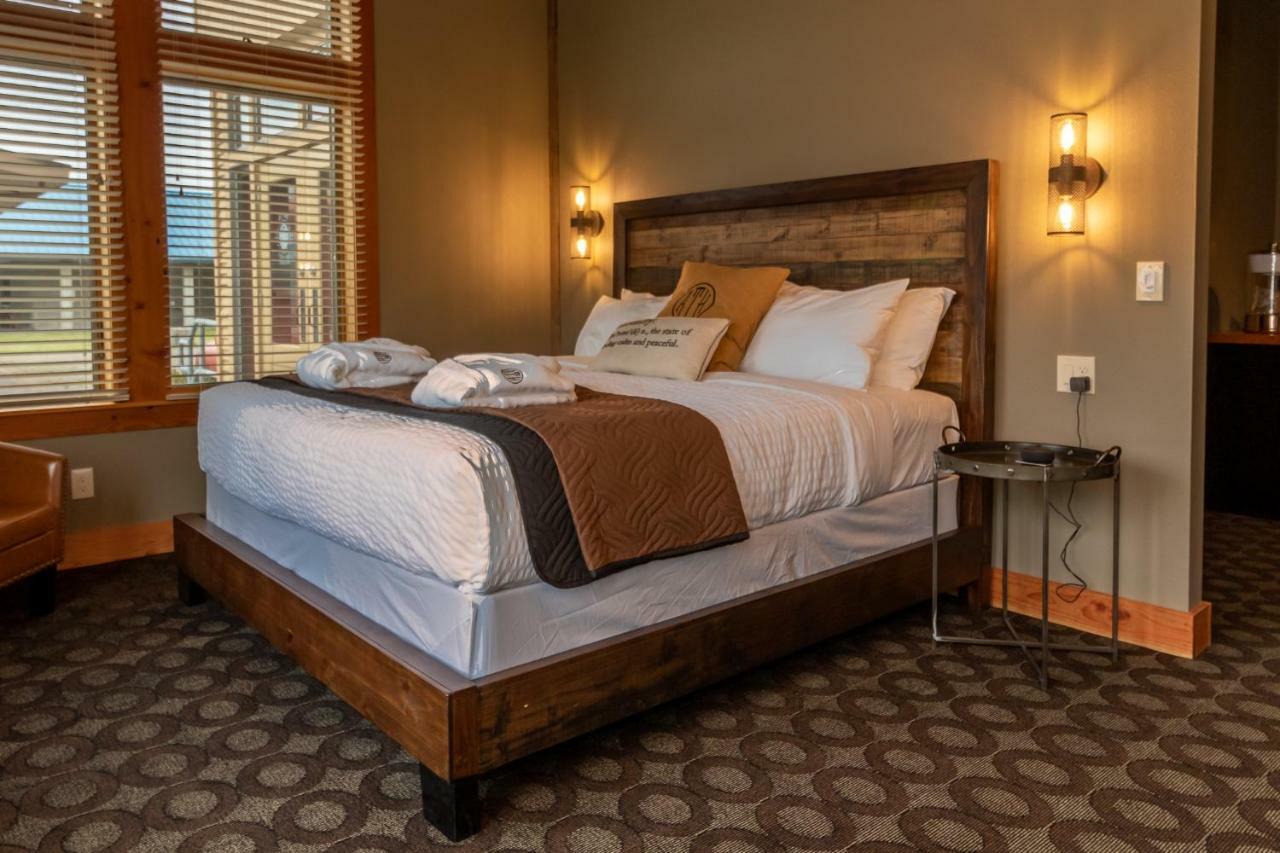 At The Helm Hotel Ilwaco 客房 照片
